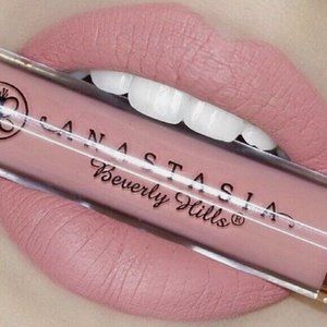 Anastasia Beverly Hills Liquid Lipstick (Pure Hollywood - Nude)